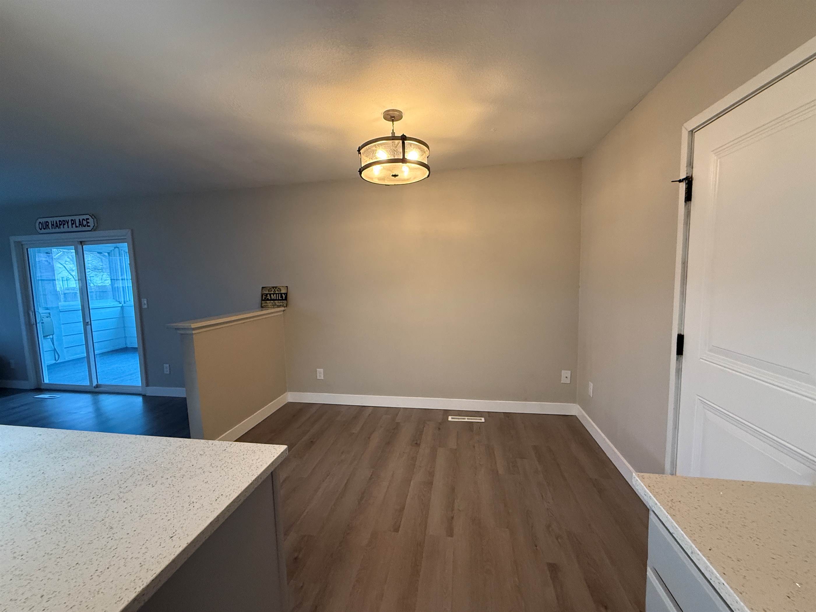 606 Renee Dr, Andover, KS 67002