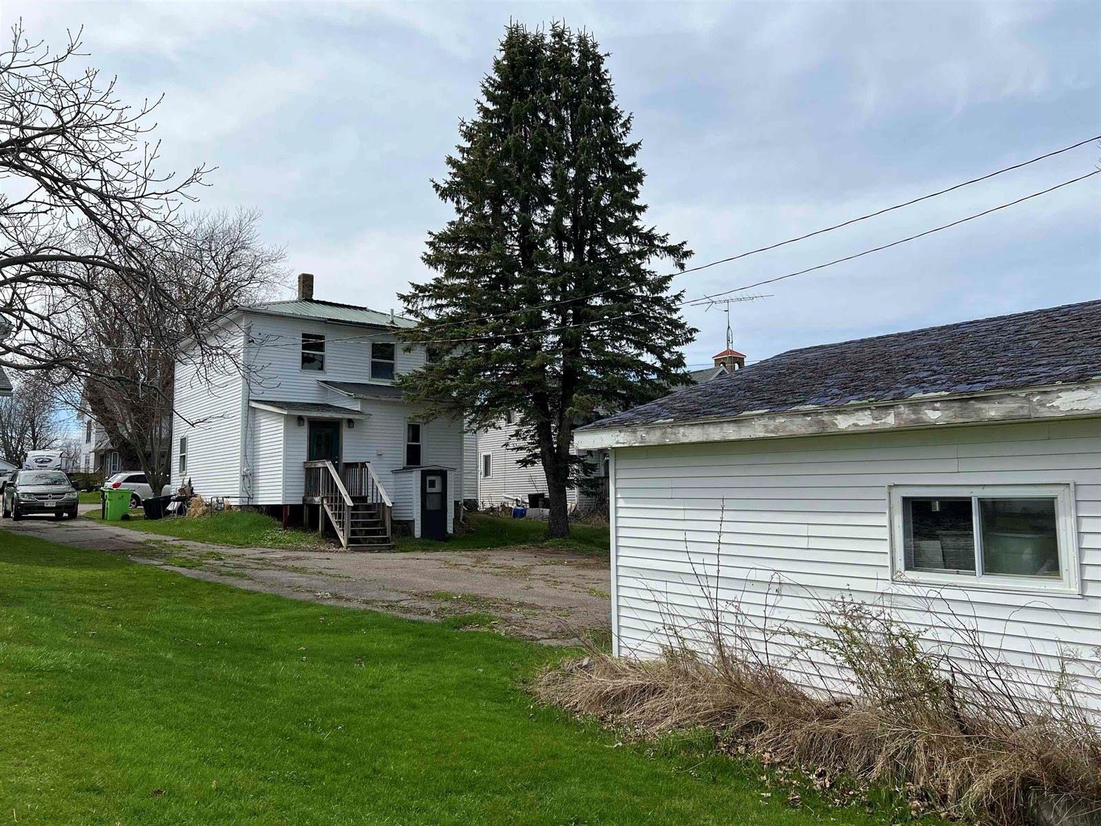 314 N Division Street, Loyal, WI 54446