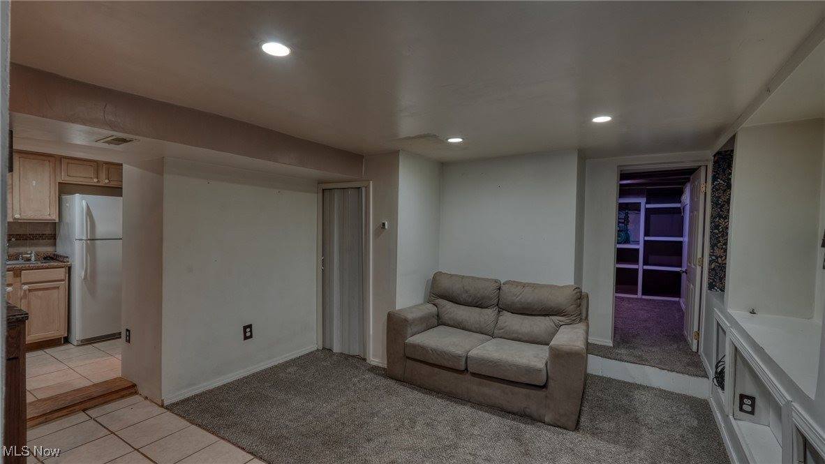 225 North 9th Street, Cambridge, OH 43725