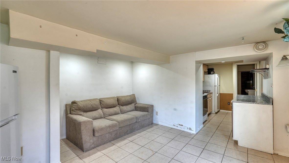 225 North 9th Street, Cambridge, OH 43725