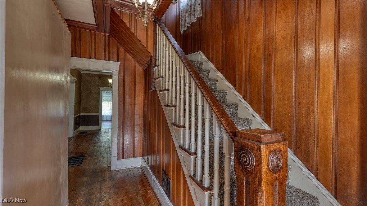 225 North 9th Street, Cambridge, OH 43725