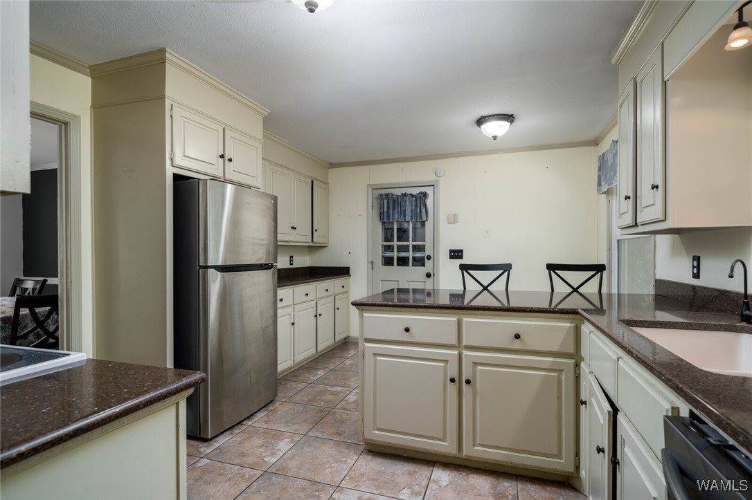 4706 Woodvale Drive, Tuscaloosa, AL 35405