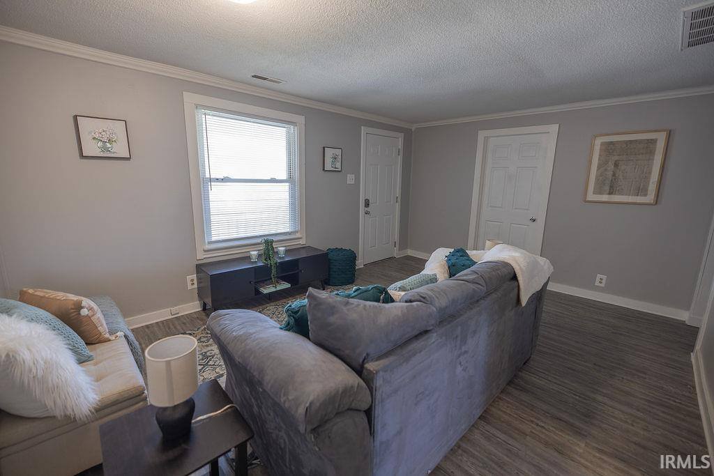 2625 S Meeker Avenue, Muncie, IN 47302