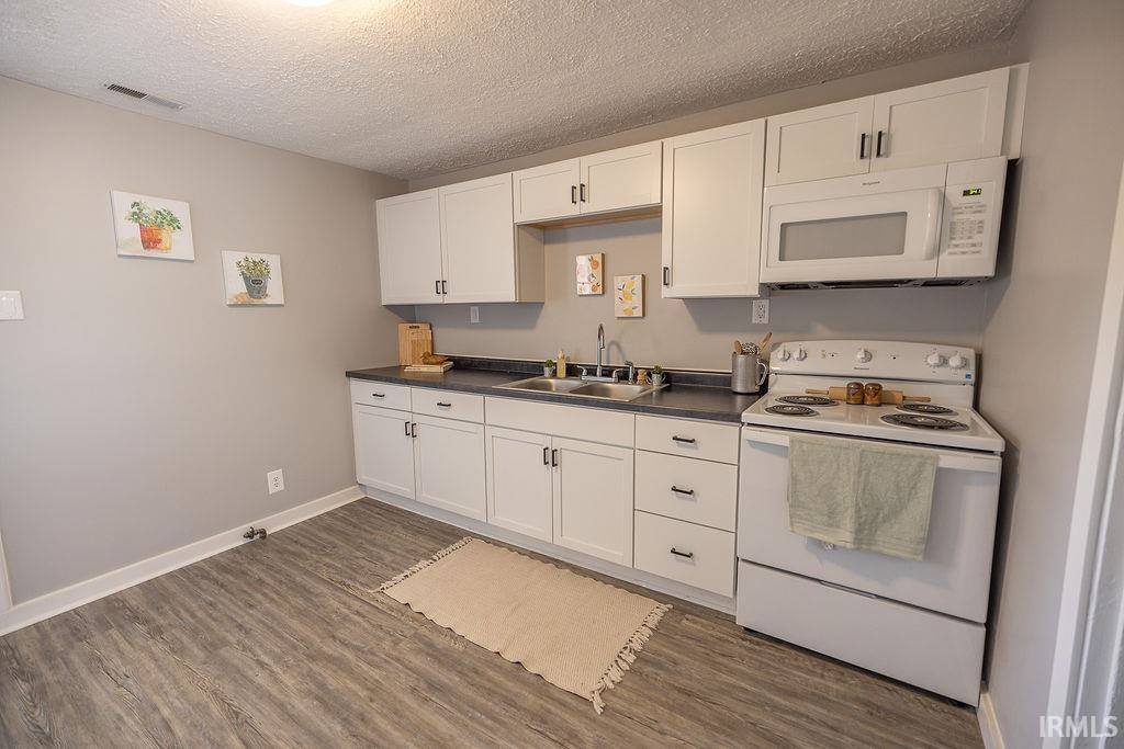 2625 S Meeker Avenue, Muncie, IN 47302