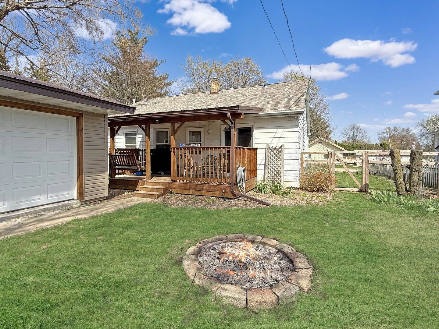 514 South Linn Street, Shannon, IL 61078