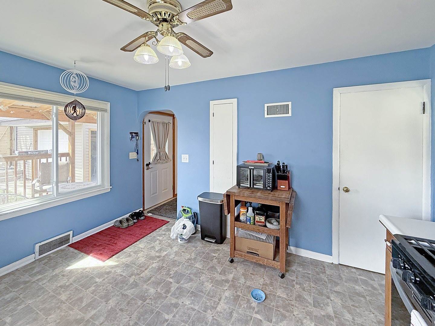 514 South Linn Street, Shannon, IL 61078