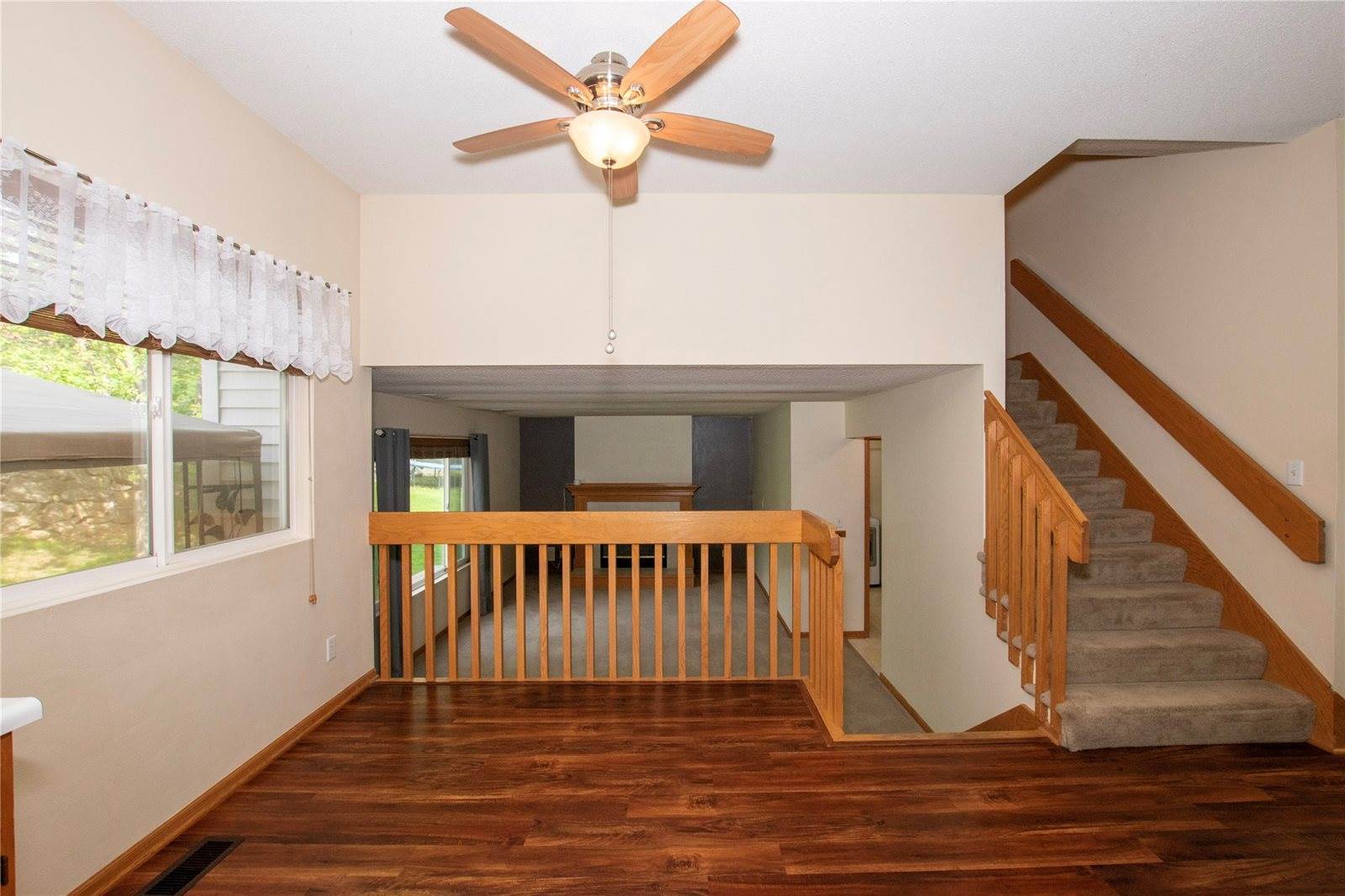 1021 Ridgewood Court, West Des Moines, IA 50265