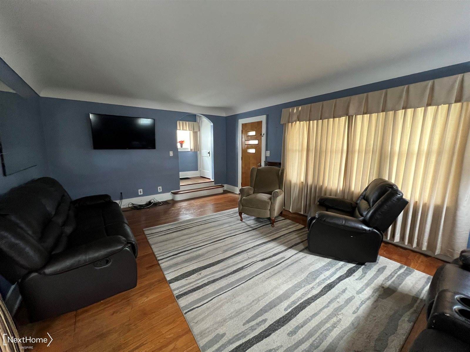 2213 Pennsylvania Avenue, Flint, MI 48506