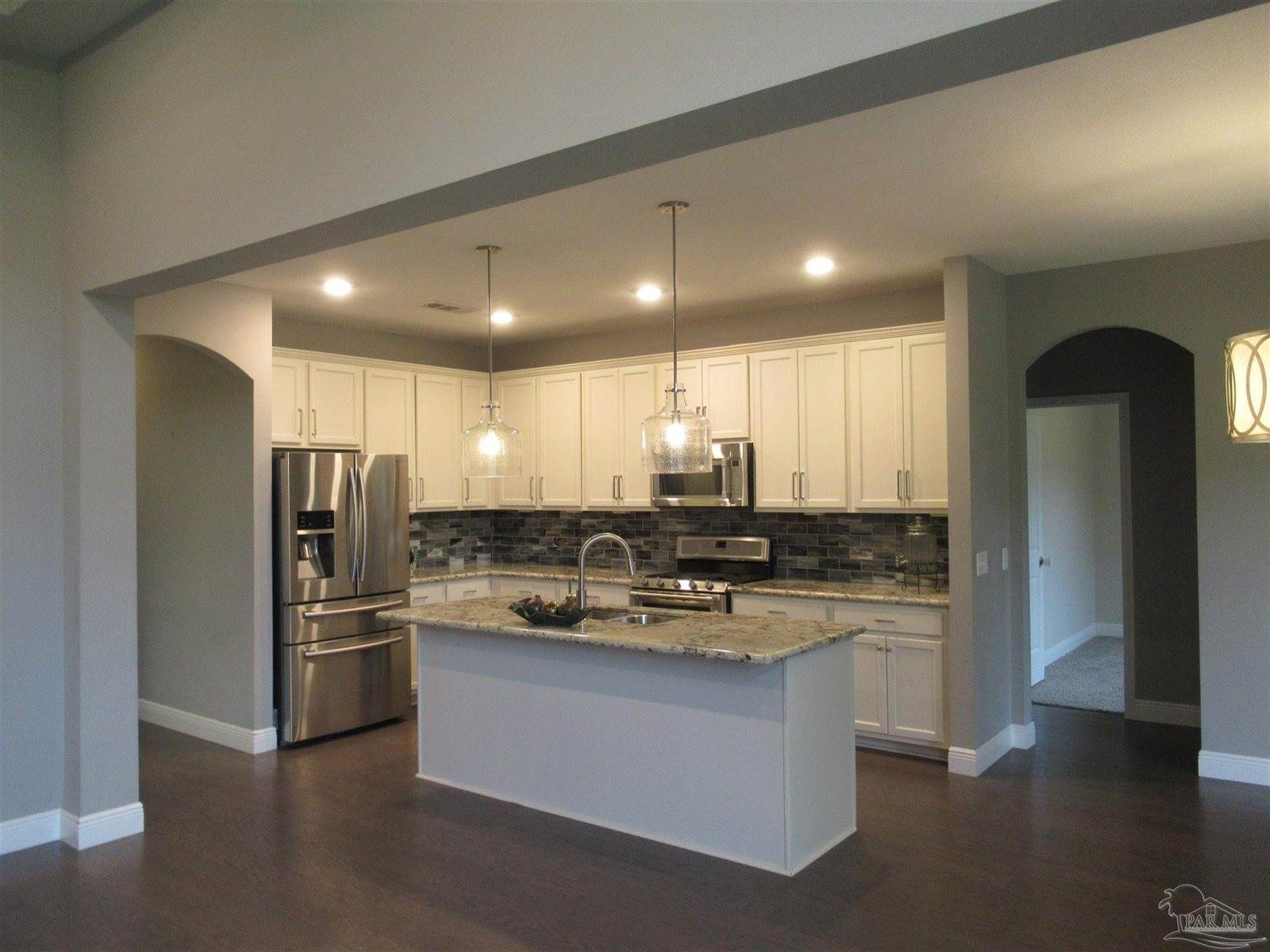 5968 Alder Ave, Pensacola, FL 32526