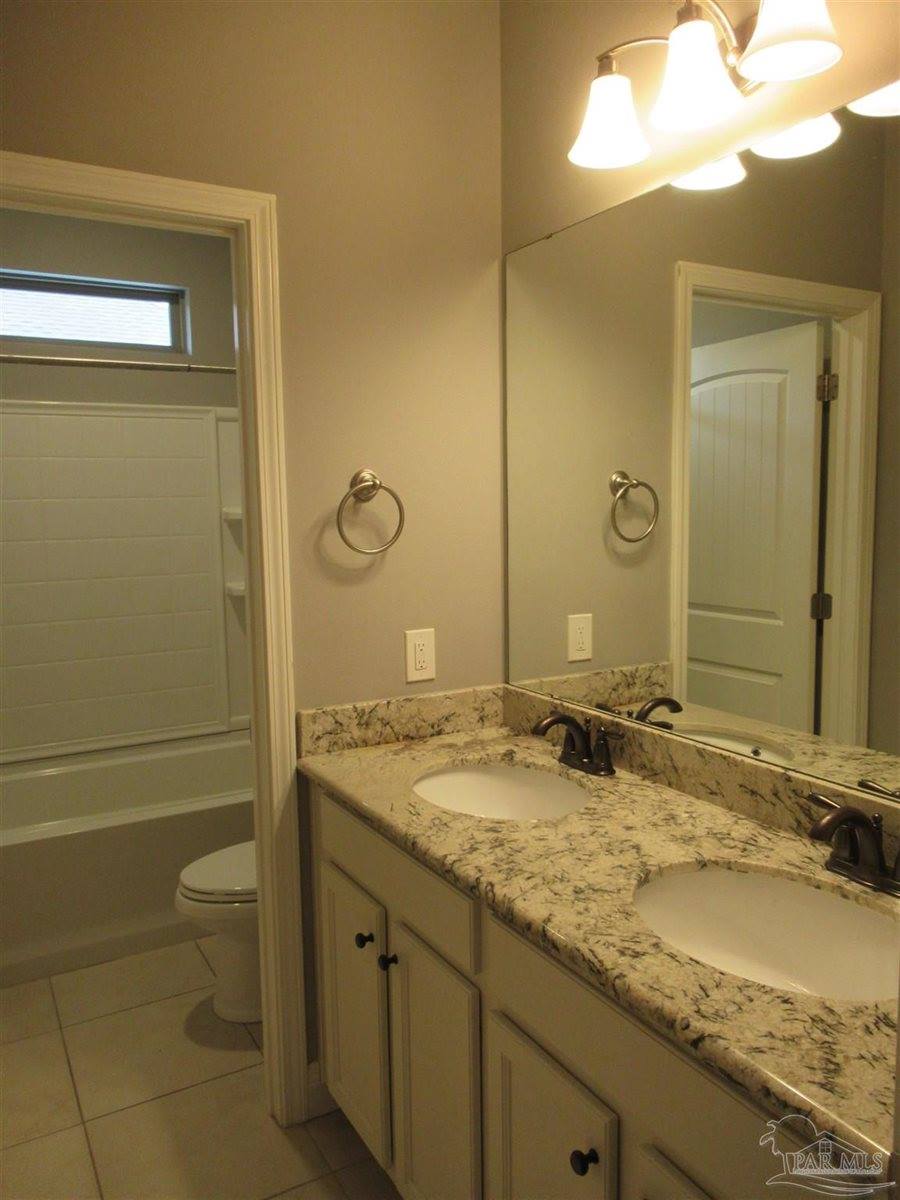 5968 Alder Ave, Pensacola, FL 32526