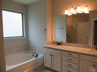 5968 Alder Ave, Pensacola, FL 32526