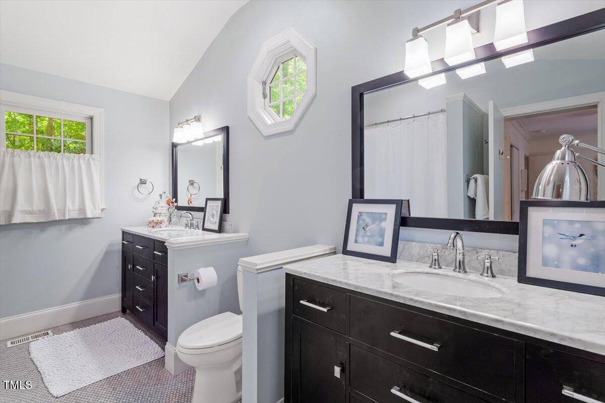 5024 Quartz Mine Trail, Chapel Hill, NC 27516