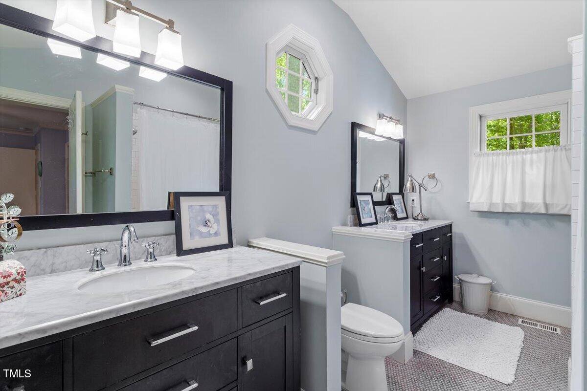 5024 Quartz Mine Trail, Chapel Hill, NC 27516