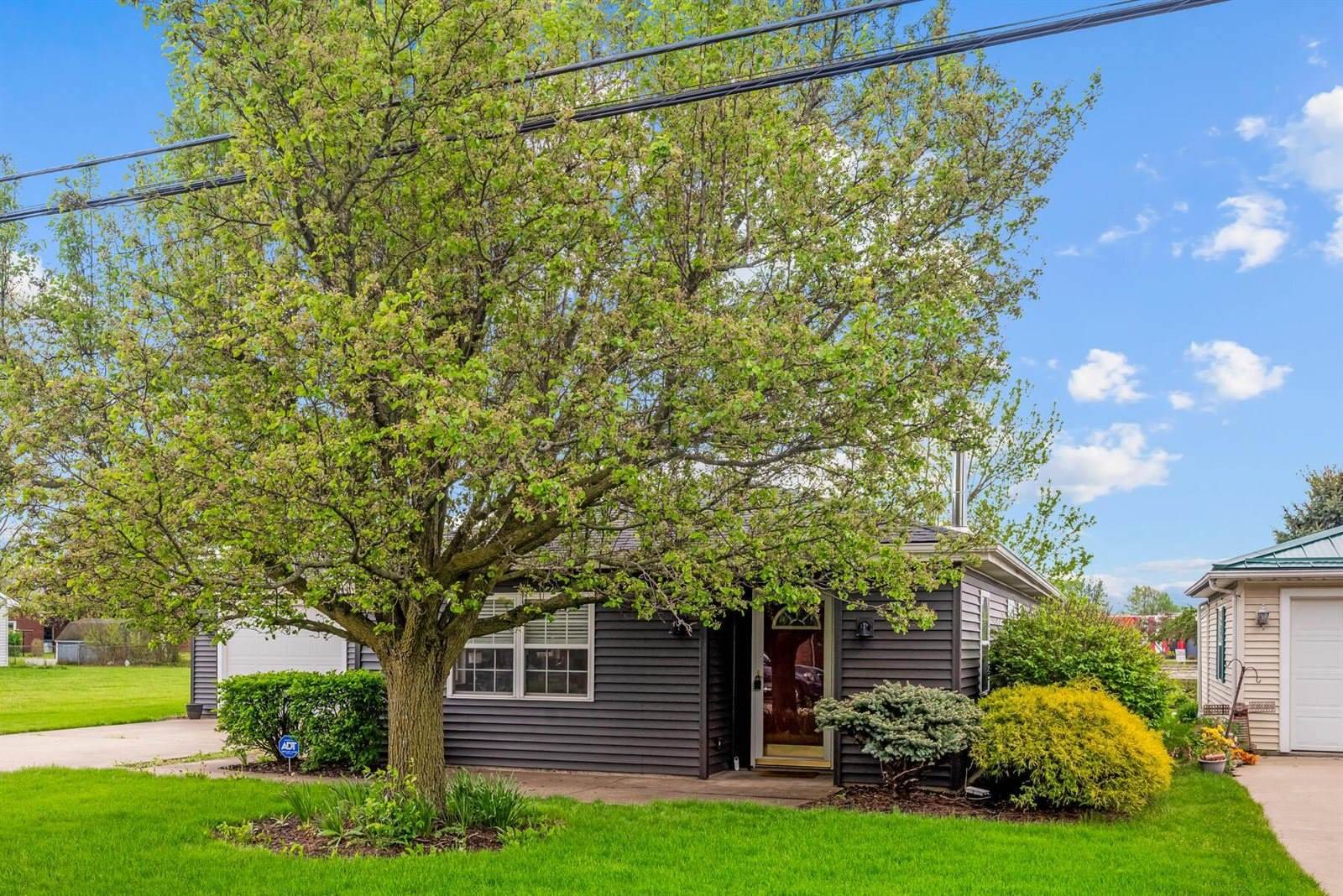 949 West Beal Avenue, Bucyrus, OH 44820