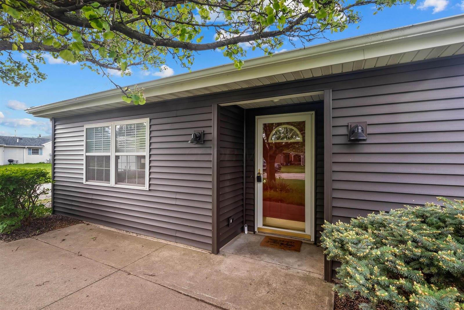 949 West Beal Avenue, Bucyrus, OH 44820