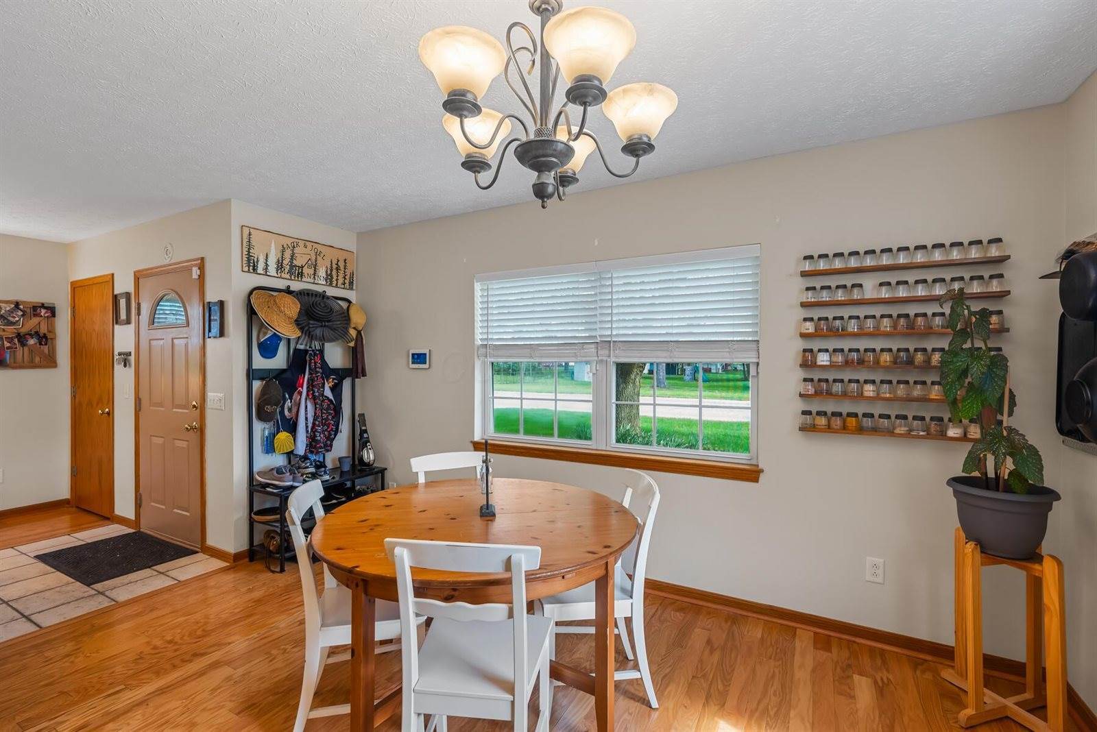 949 West Beal Avenue, Bucyrus, OH 44820