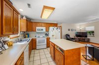 949 West Beal Avenue, Bucyrus, OH 44820