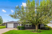 949 West Beal Avenue, Bucyrus, OH 44820