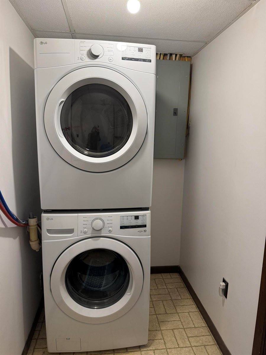 3043 West Chapman Road, Mapleton, ME 04757