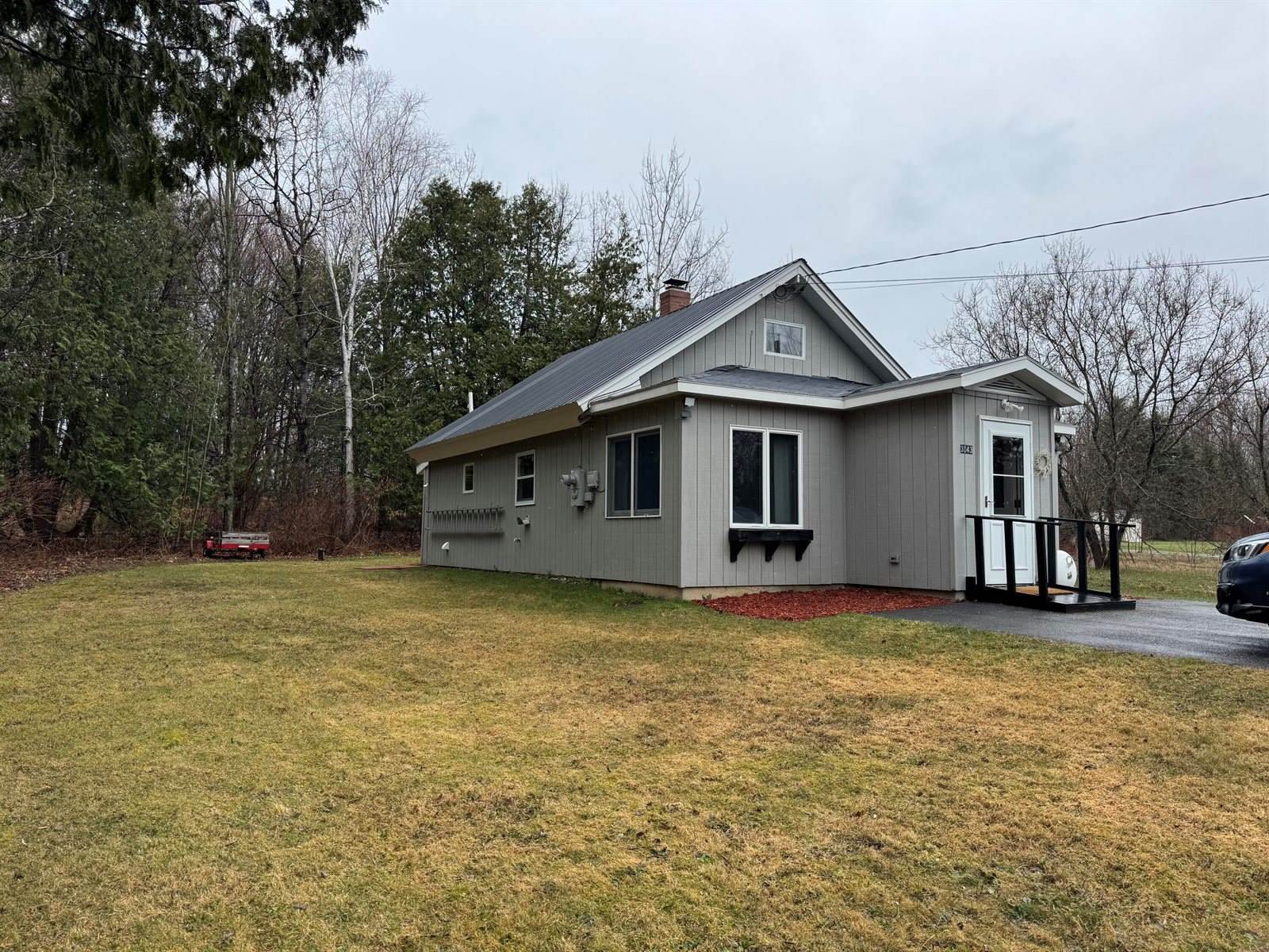 3043 West Chapman Road, Mapleton, ME 04757