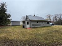 3043 West Chapman Road, Mapleton, ME 04757