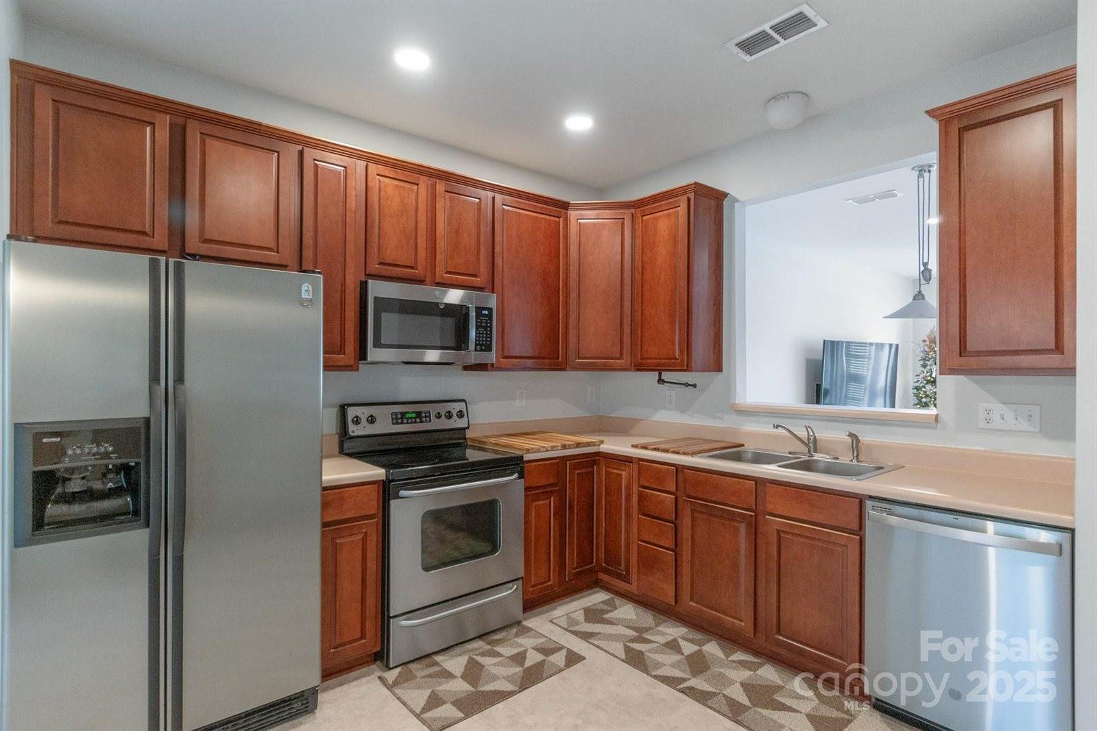 12036 Duke Lancaster Drive, Charlotte, NC 28277