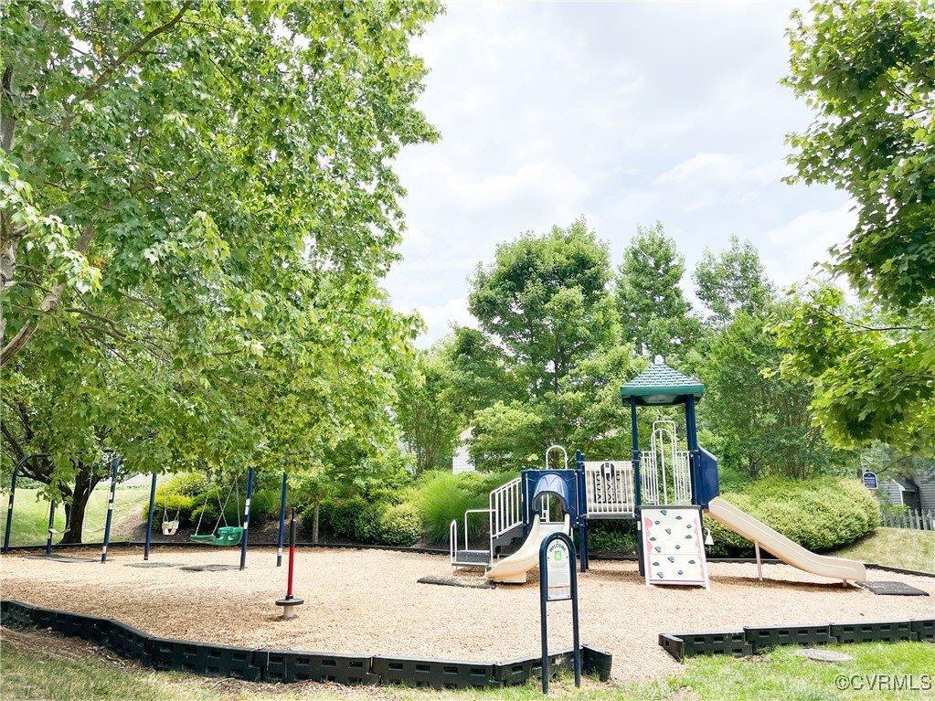 13016 Chimney Stone Court, Henrico County, VA 23233