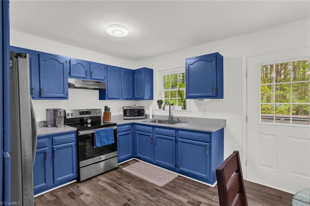 4801 Shady Pine Drive, Greensboro, NC 28455