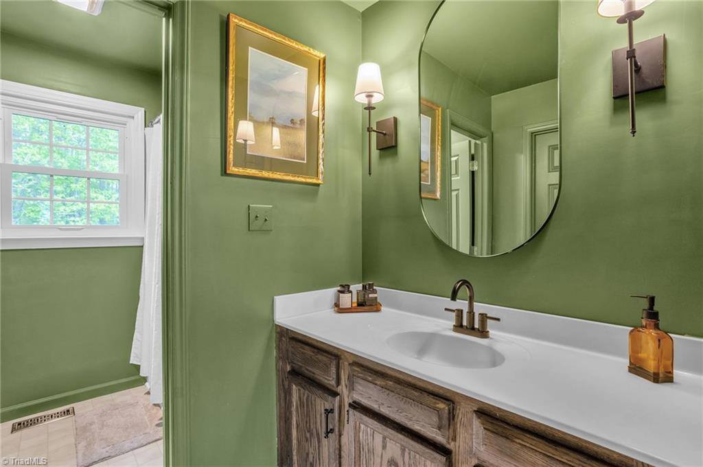 4801 Shady Pine Drive, Greensboro, NC 28455