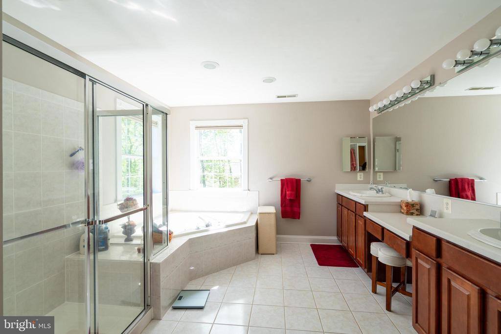 708 Lythe Hill Court, Westminster, MD 21158