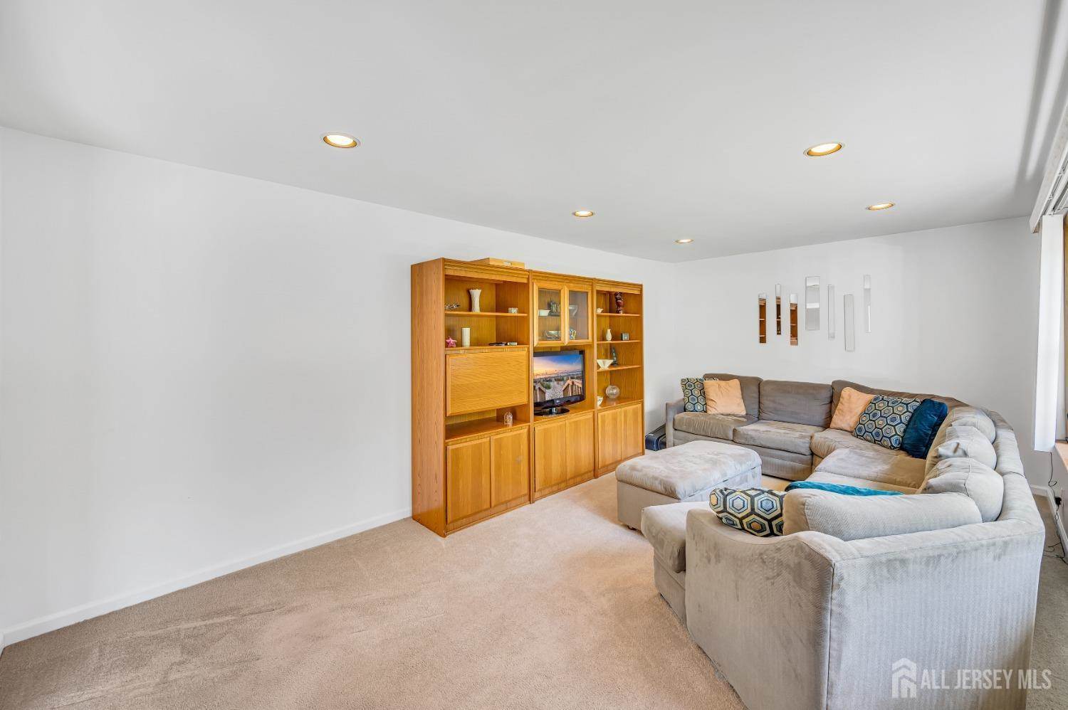 13 Sandalwood Drive, East Brunswick, NJ 08816