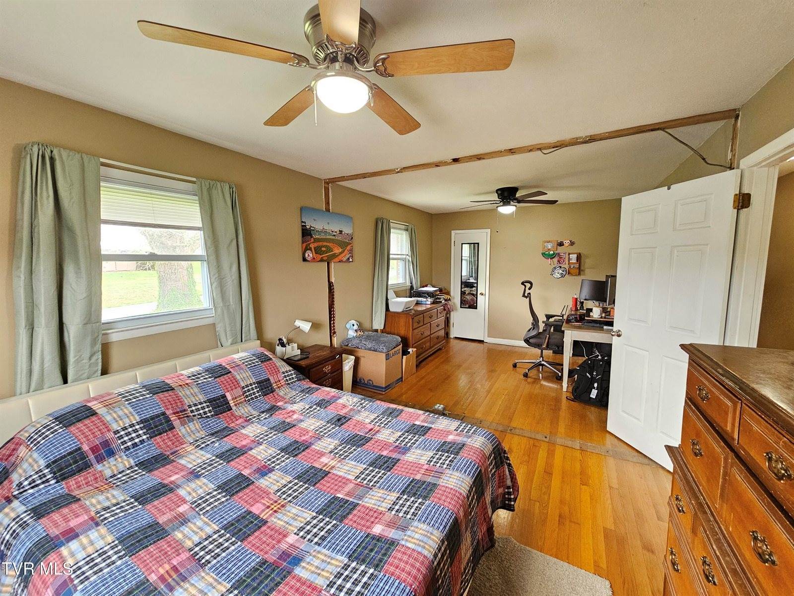 2029 Dave Buck Road, Johnson City, TN 37601