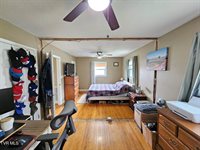 2029 Dave Buck Road, Johnson City, TN 37601