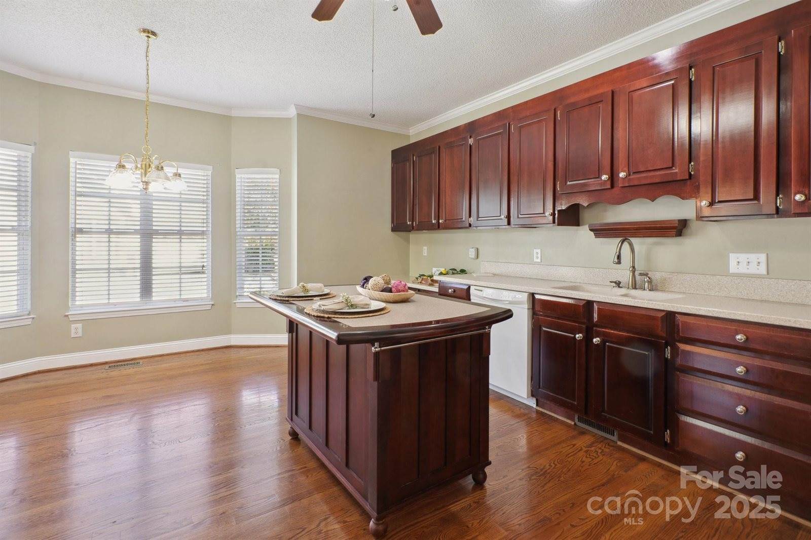 123 Shoreview Drive, Mooresville, NC 28117