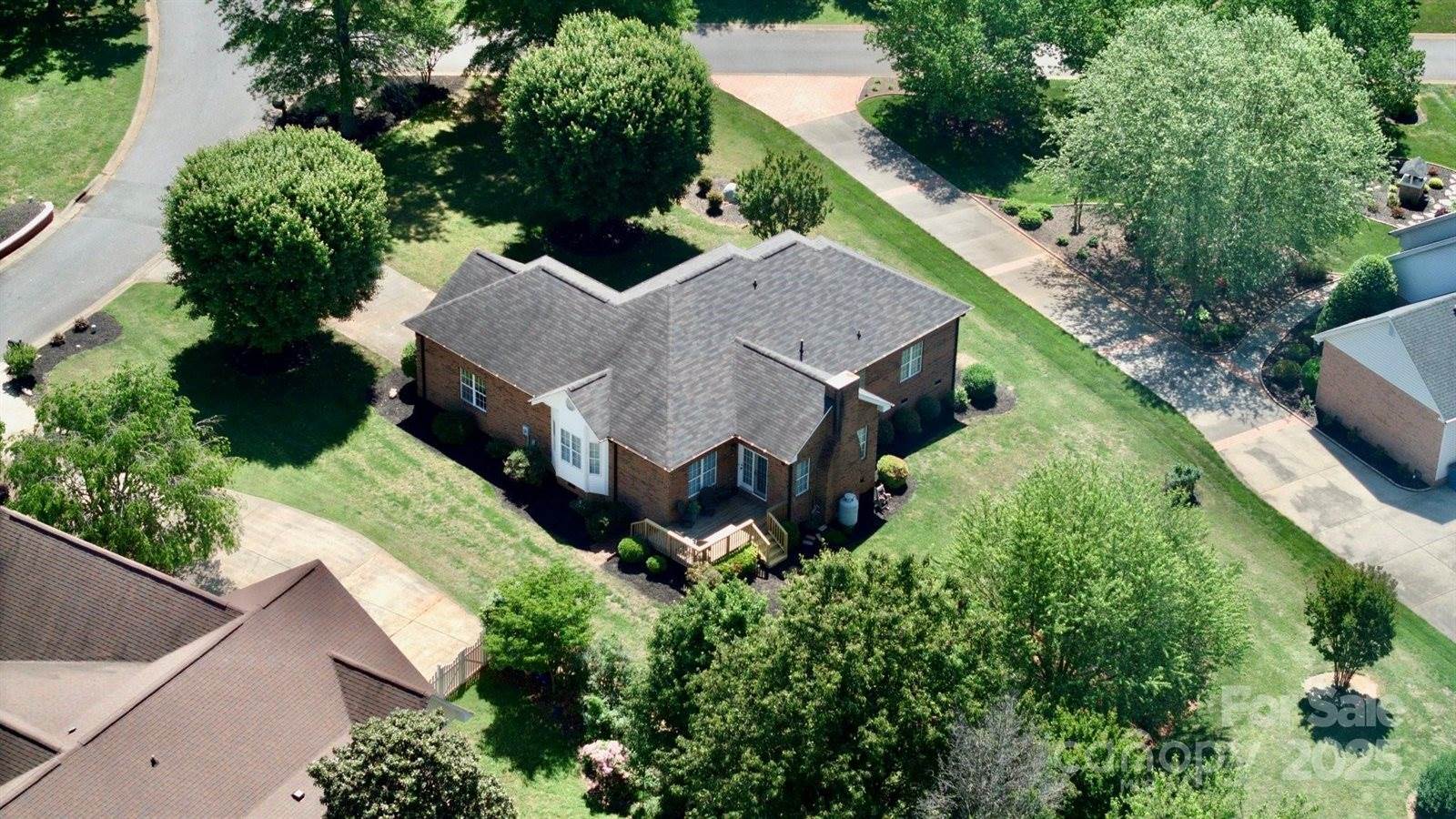 123 Shoreview Drive, Mooresville, NC 28117