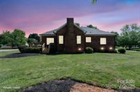 123 Shoreview Drive, Mooresville, NC 28117