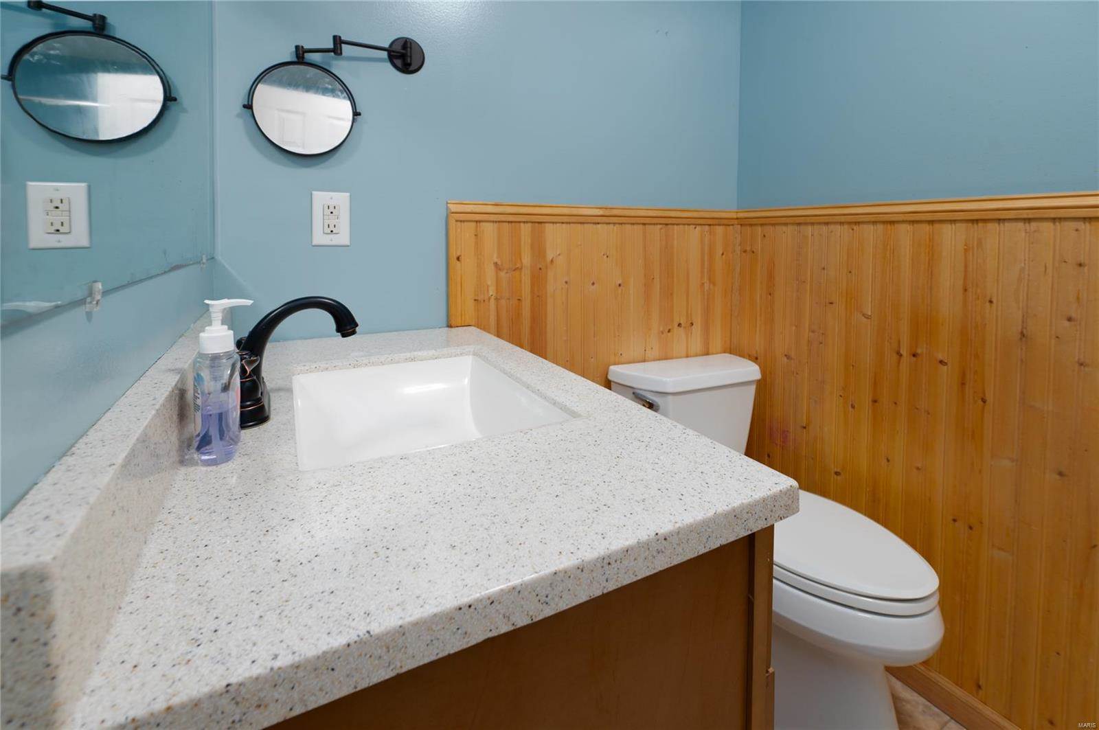 21695 Sable Road, Waynesville, MO 65583