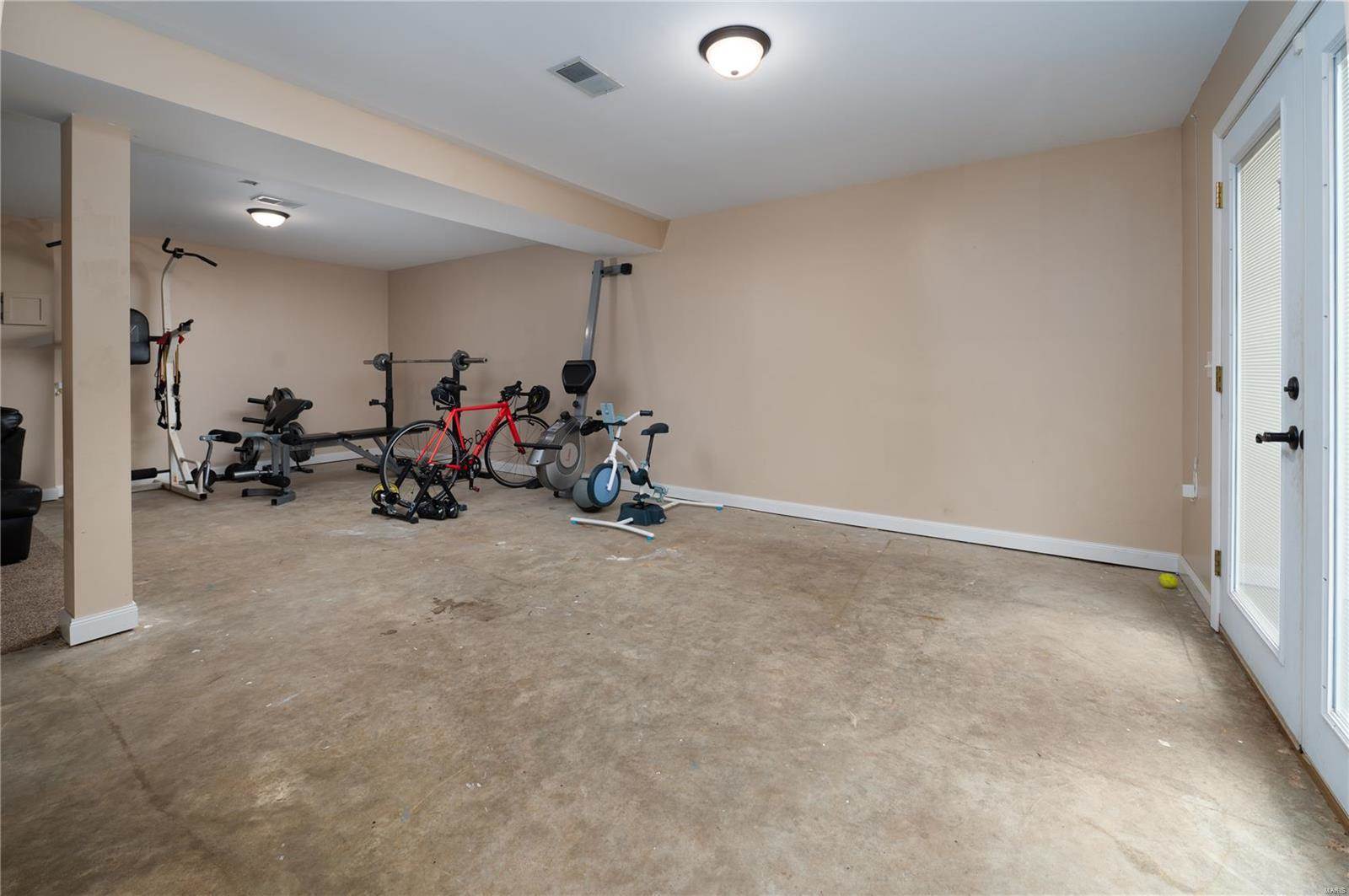 21695 Sable Road, Waynesville, MO 65583