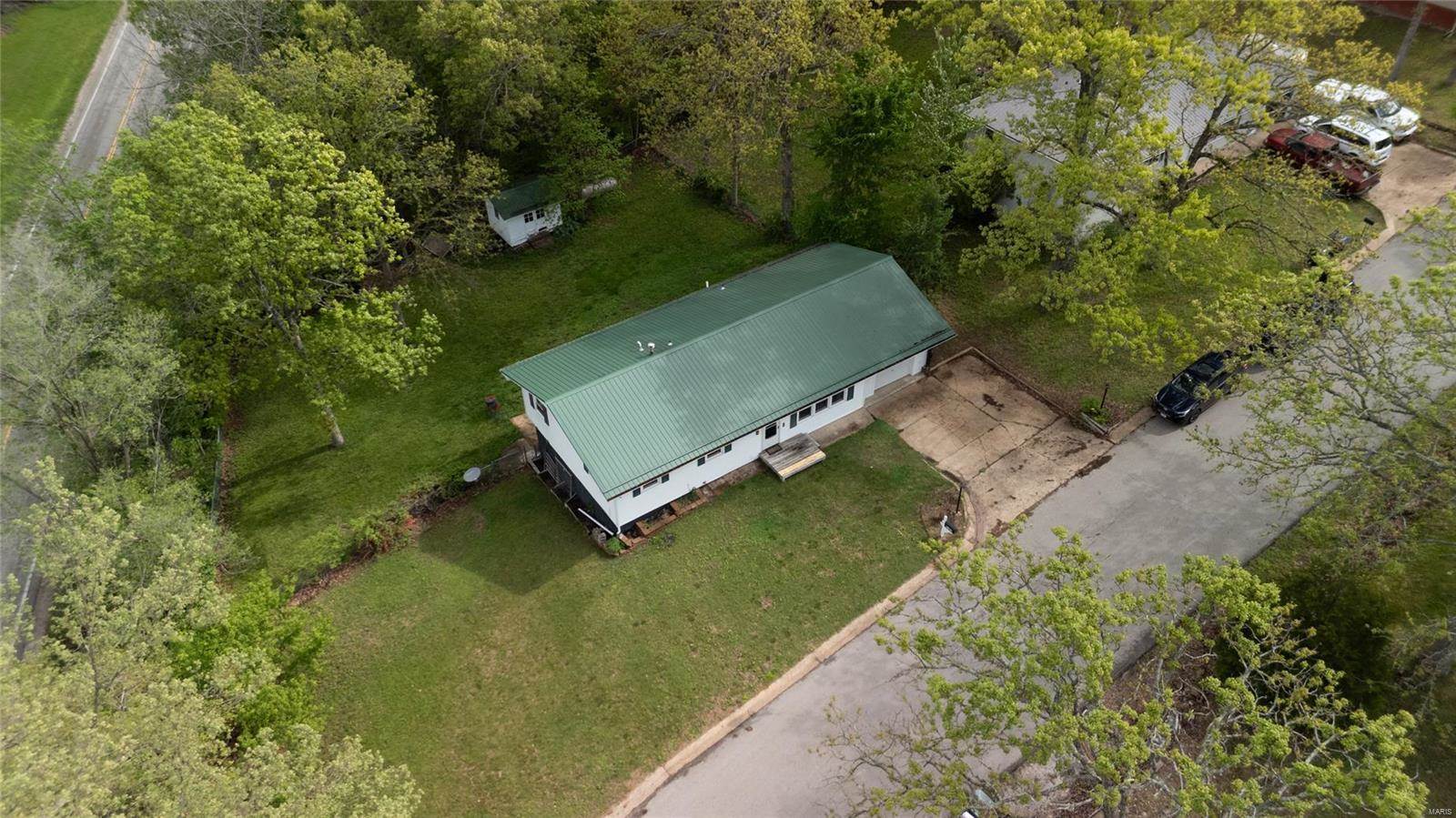 21695 Sable Road, Waynesville, MO 65583