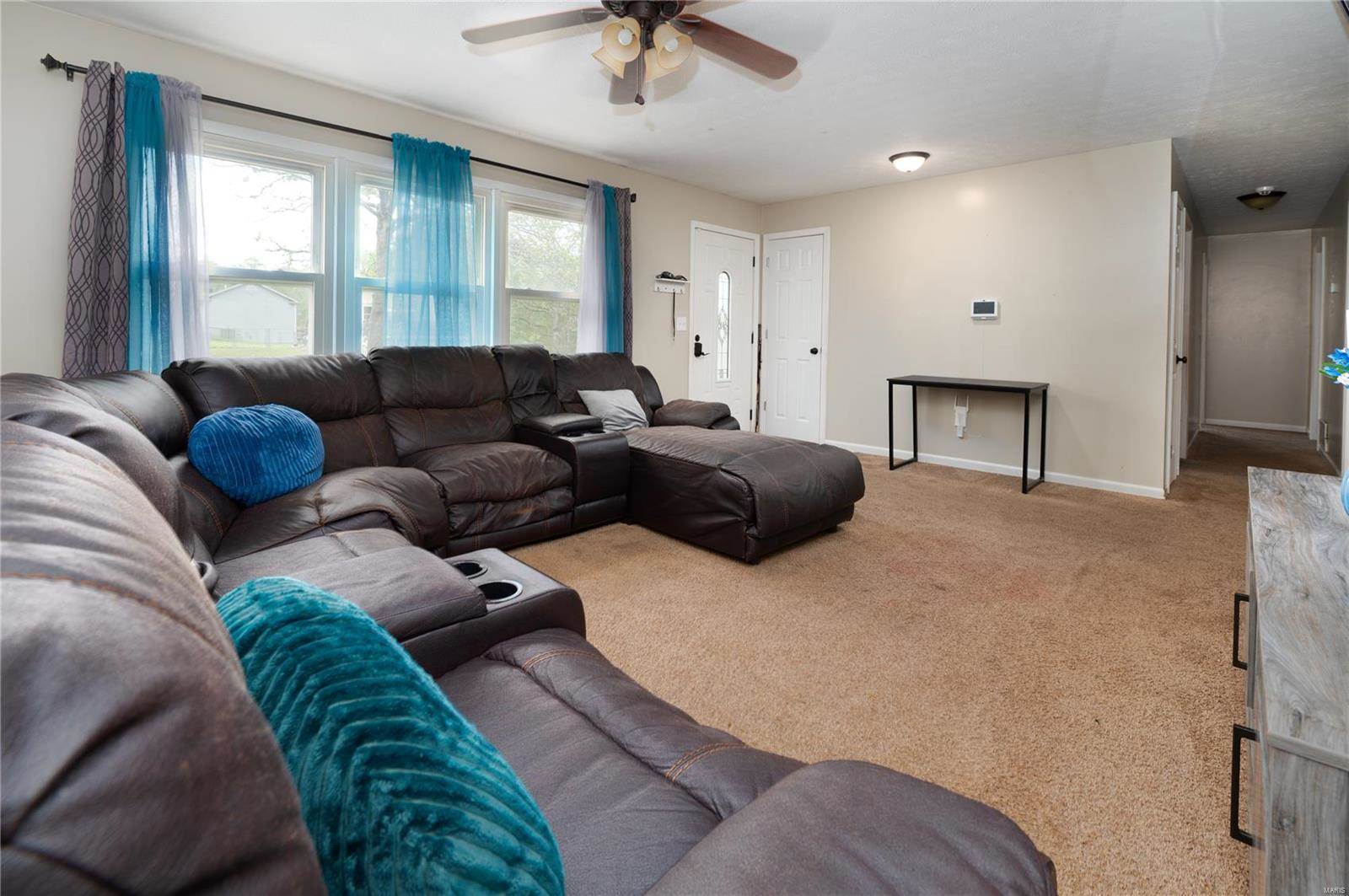 21695 Sable Road, Waynesville, MO 65583