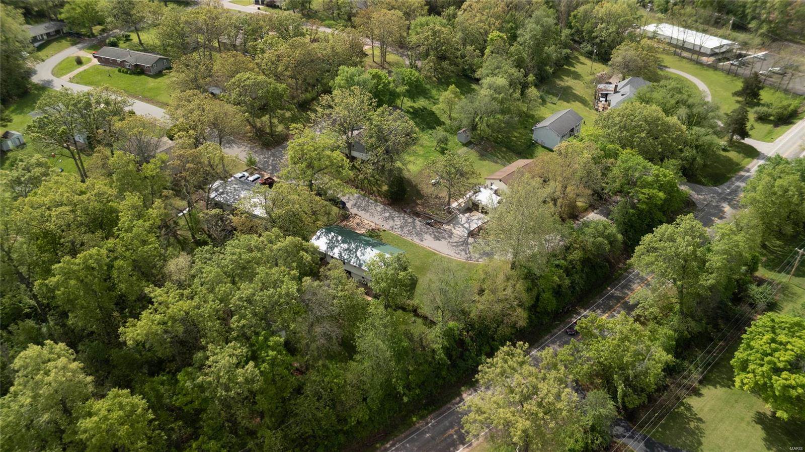 21695 Sable Road, Waynesville, MO 65583