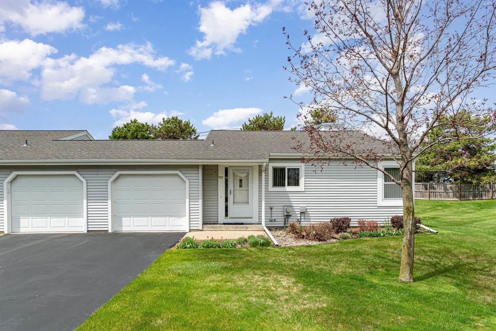 927 E Harbor View, Bay City, MI 48706