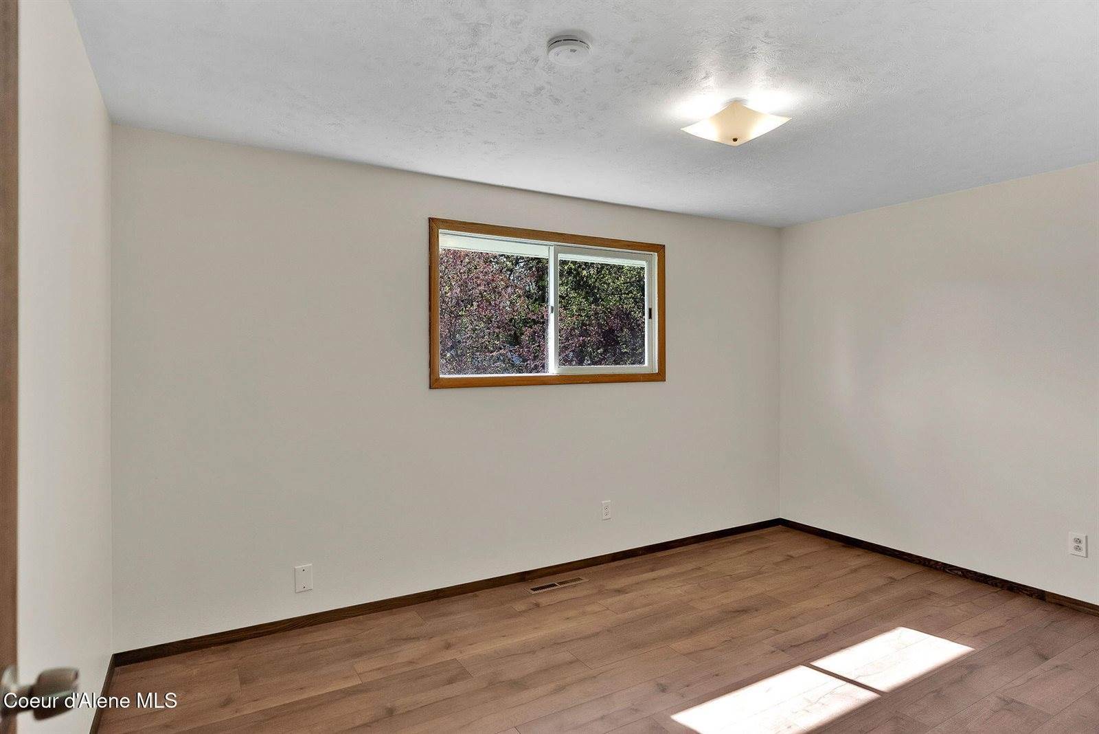 407 East Buttercup Ln, Coeur d'Alene, ID 83815