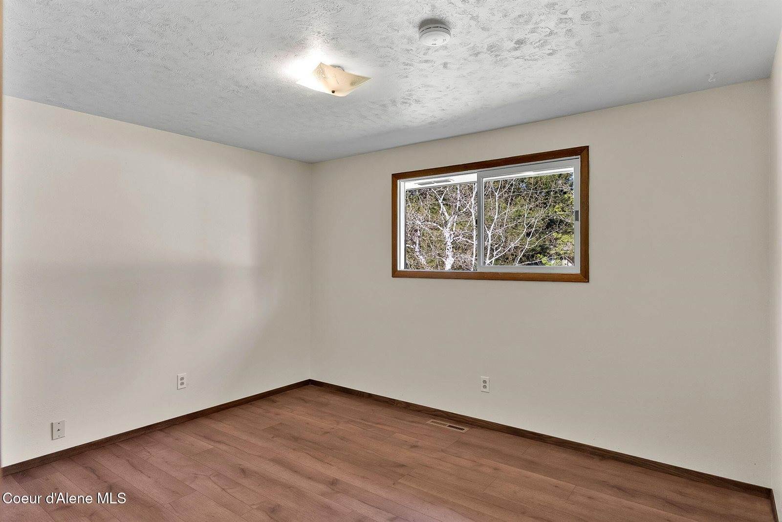 407 East Buttercup Ln, Coeur d'Alene, ID 83815