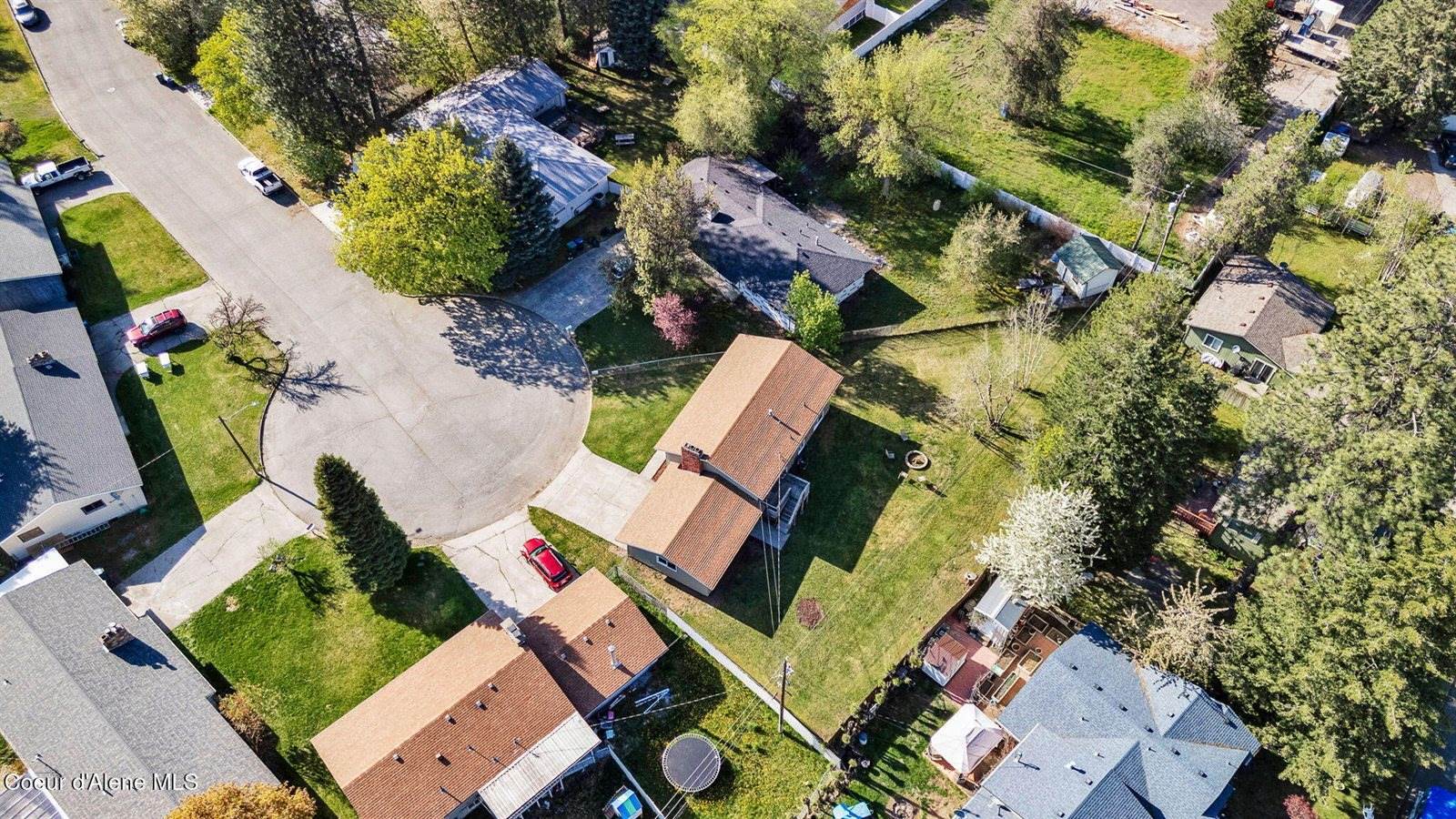 407 East Buttercup Ln, Coeur d'Alene, ID 83815