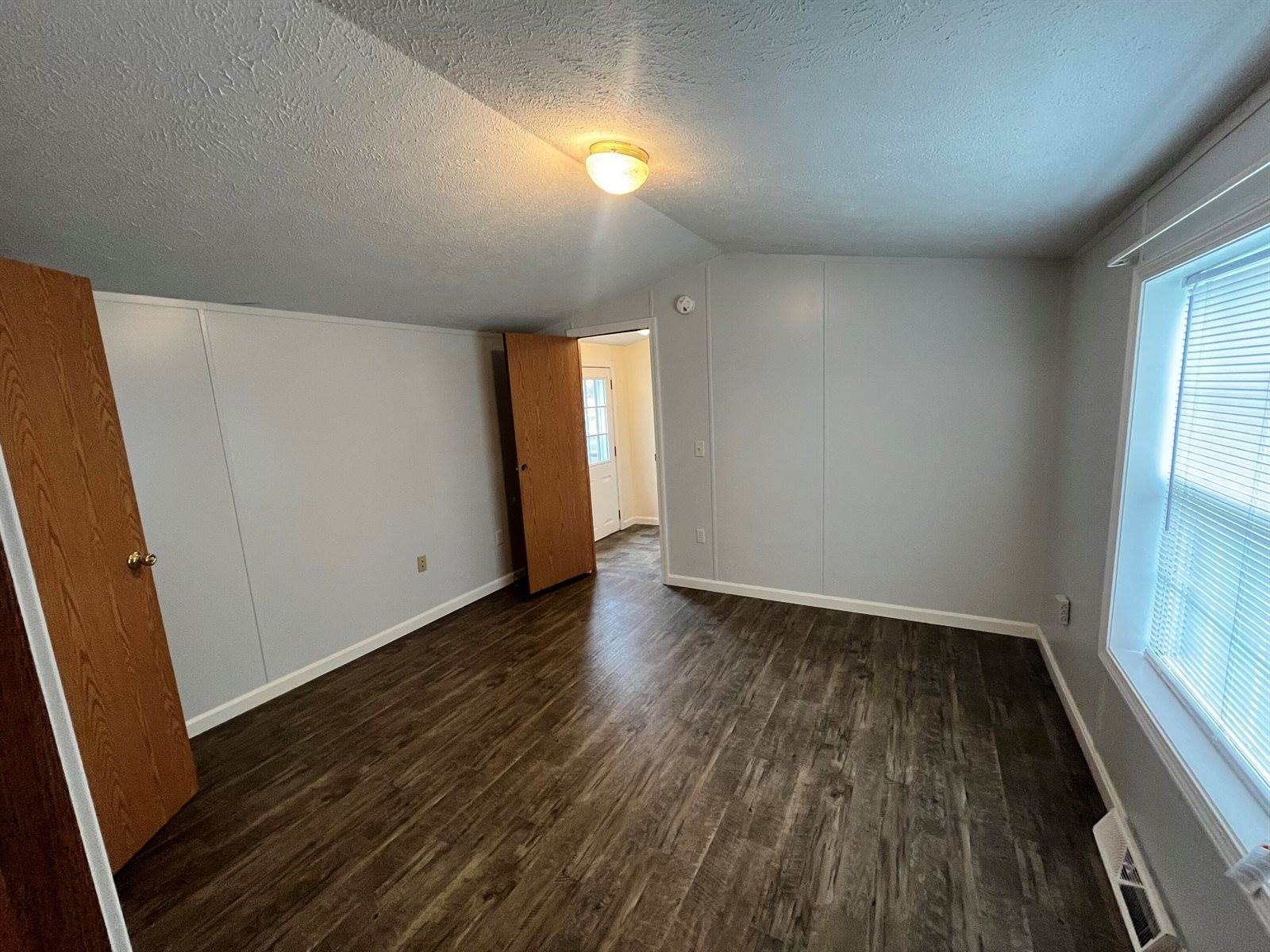 35 Lorna Lane, Glenburn, ME 04401