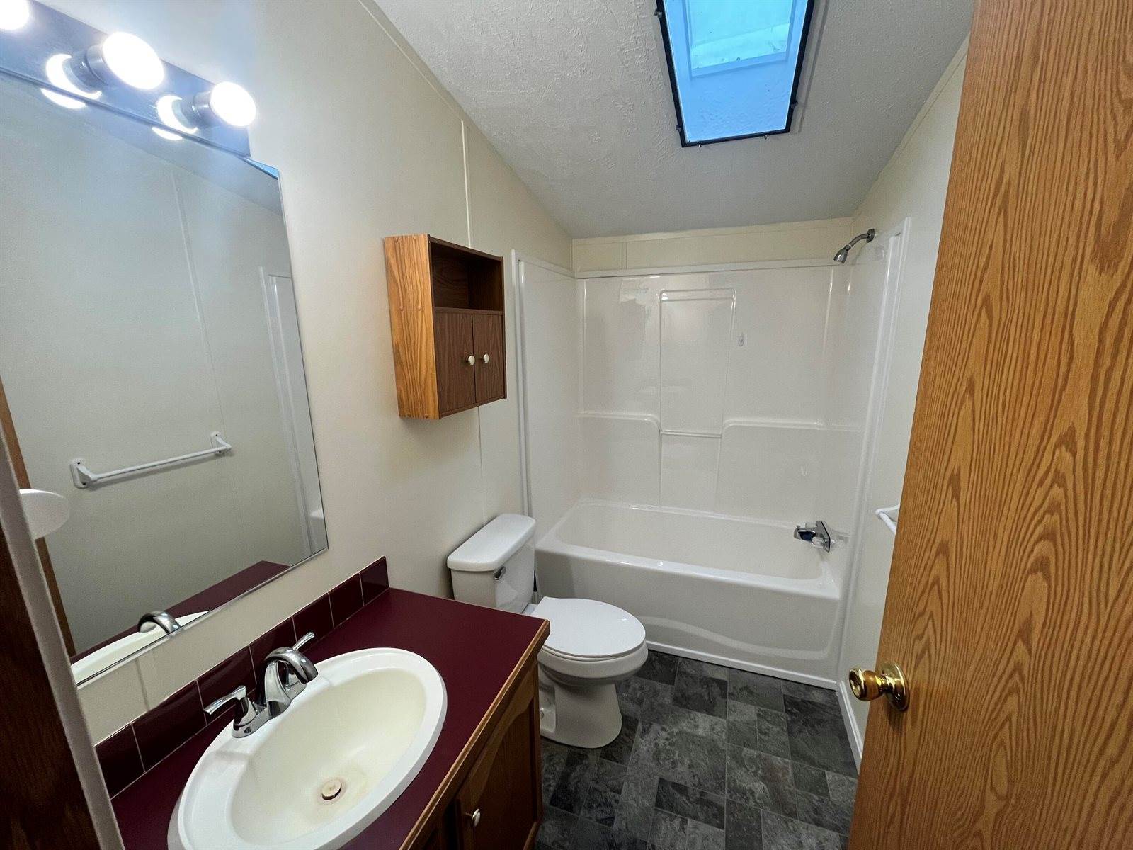 35 Lorna Lane, Glenburn, ME 04401