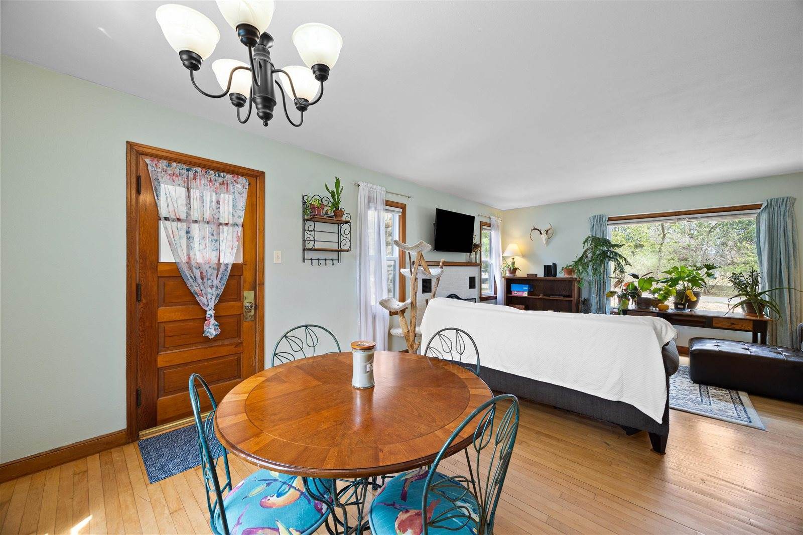 203 Sunrise Avenue, Stevens Point, WI 54481