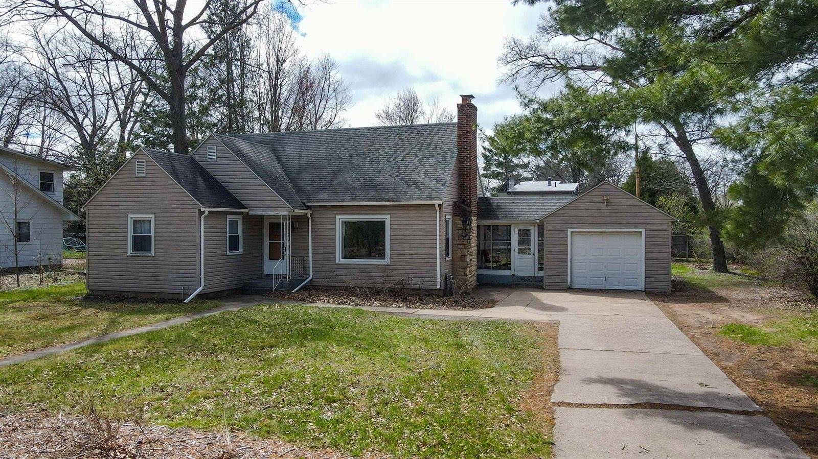 203 Sunrise Avenue, Stevens Point, WI 54481