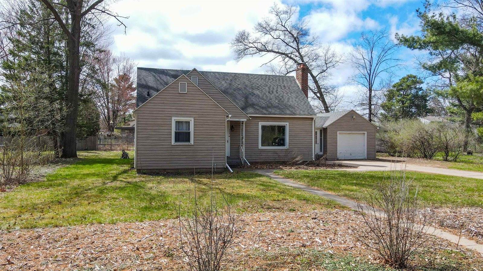 203 Sunrise Avenue, Stevens Point, WI 54481